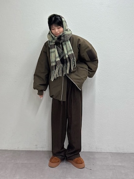 「アイテム（サンダル）」を使った、たけさきさん（レディース・160cm）の冬コーディネート