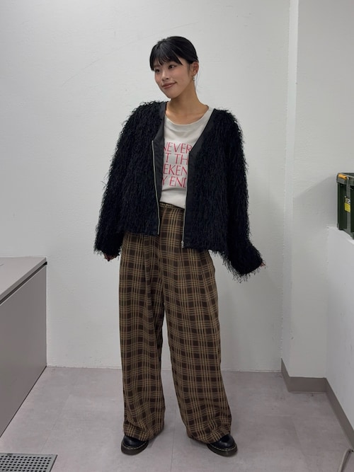 VネックフェザーZIPジャケット