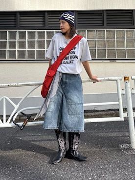 「CIAOPANIC TYPY（チャオパニックティピー）の【UNISEX】アソート柄アップリケTEE（Tシャツ/カットソー、グレー系）」を使った、たけさきさん（レディース・160cm）の春コーディネート