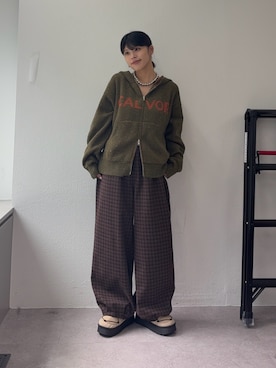 「CIAOPANIC TYPY（チャオパニックティピー）の【UNISEX】ネップヤーンダブルジャガードニットジップパーカー/WEB限定カラーあり（パーカー、グリーン系）」を使った、たけさきさん（レディース・160cm）の秋コーディネート