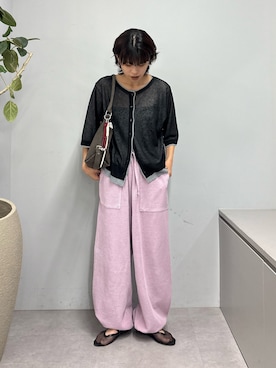 「CIAOPANIC TYPY（チャオパニックティピー）の【接触冷感/一枚で決まる】レイヤードライク配色5分袖シアーニットカーデ（カーディガン/ボレロ、ブラック系）」を使った、たけさきさん（レディース・160cm）の春コーディネート