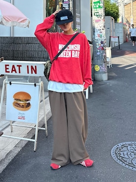 「スラックスパンツ」｜「アイテム（スウェット）」を使った、たけさきさん（レディース・159cm）の秋コーディネート