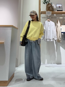 「CIAOPANIC TYPY（チャオパニックティピー）の【低身長・高身長対応/サイズ展開あり】柔らかワイドイージーデニム（デニムパンツ、ブルー系）」を使った、たけさきさん（レディース・160cm）の春コーディネート