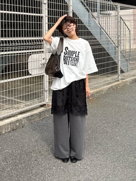 「CIAOPANIC TYPY（チャオパニックティピー）の【UNISEX】【プラスサイズあり】スラブ天竺ピグメントロゴTEE（Tシャツ/カットソー、ホワイト系）」を使った、たけさきさん（レディース・160cm）の春コーディネート