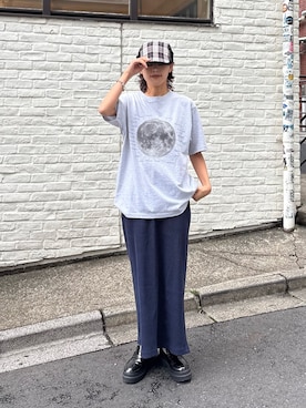 「CIAOPANIC TYPY（チャオパニックティピー）の【WEB限定】ムーンクレーターロゴプリントTee（Tシャツ/カットソー、ホワイト系）」を使った、たけさきさん（レディース・160cm）の春コーディネート