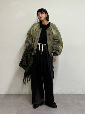 「etsinta（エシンタ）のアイテム（ブルゾン）」を使った、たけさきさん（レディース・160cm）の秋コーディネート