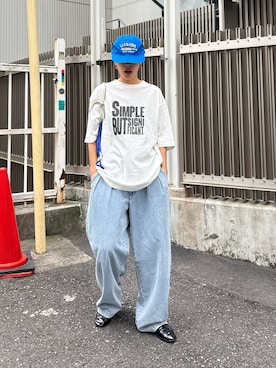 「CIAOPANIC TYPY（チャオパニックティピー）の【UNISEX】【プラスサイズあり】スラブ天竺ピグメントロゴTEE（Tシャツ/カットソー、ホワイト系）」を使った、たけさきさん（レディース・160cm）の春コーディネート