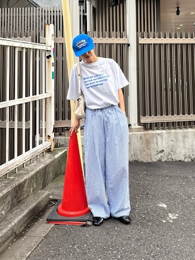 「CIAOPANIC TYPY（チャオパニックティピー）の【UNISEX】【プラスサイズあり】ポコポコメッセージロゴTEE（Tシャツ/カットソー、グレー系）」を使った、たけさきさん（レディース・160cm）の春コーディネート