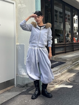 「FILA（フィラ）のアイテム」を使った、たけさきさん（レディース・160cm）の秋コーディネート