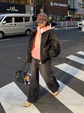 「アイテム（MA-1）」を使った、たけさきさん（レディース・160cm・20代）の冬コーディネート