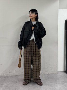 「アイテム（ハンドバッグ）」を使った、kkyn78さん（レディース・160cm）の秋コーディネート