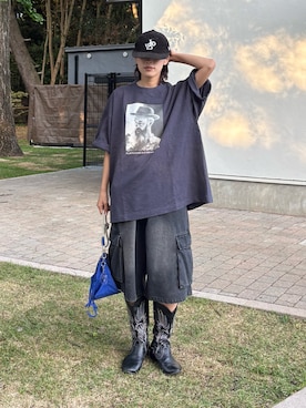 「CIAOPANIC TYPY（チャオパニックティピー）の【ユニセックス】【プラスサイズあり】スラブフォトTee（Tシャツ/カットソー、ブルー系）」を使った、たけさきさん（レディース・160cm）の春コーディネート