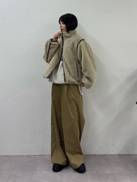 「アイテム（デニムパンツ、ベージュ系）」を使った、kkyn78さん（レディース・160cm）の秋コーディネート