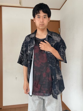 「abcd（ナシ）のアイテム」を使った、巽勇人さん（メンズ・174cm）の春コーディネート