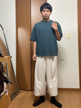 「abcd（ナシ）のアイテム」を使った、巽勇人さん（メンズ・174cm）の春コーディネート