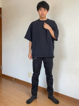 「abcd（ナシ）のアイテム」を使った、巽勇人さん（メンズ・174cm）の春コーディネート