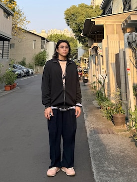 「AURALEE（オーラリー）のアイテム」を使った、maxwell05さん（メンズ・170cm）の春コーディネート