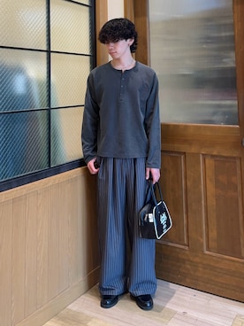 「アイテム（ショルダーバッグ）」を使った、しおんさん（メンズ・170cm）の秋コーディネート