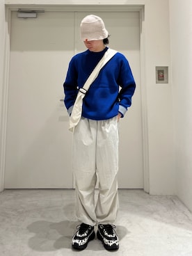 「バルーンパンツ」｜「アイテム（ショルダーバッグ）」を使った、しおんさん（メンズ・169cm）の秋コーディネート