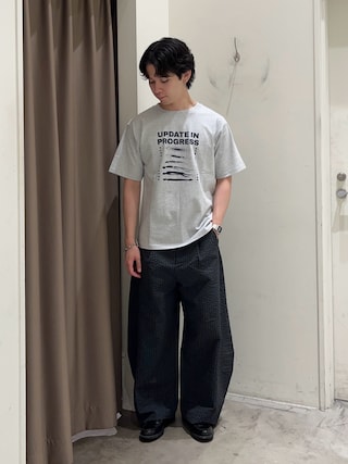 「CIAOPANIC TYPY(チャオパニックティピー)の【UNISEX】宇宙人プリントTシャツ(Tシャツ/カットソー)」を使った、しおんさん(メンズ・170cm)の秋コーディネート