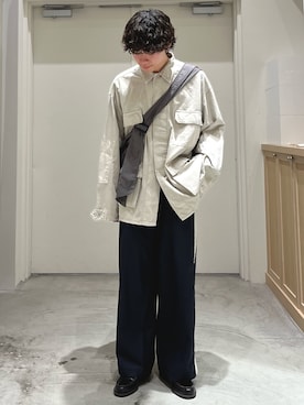 「etsinta（エシンタ）のアイテム（スラックス）」を使った、しおんさん（メンズ・169cm）の秋コーディネート