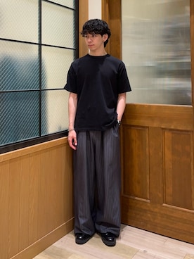 「アイテム（スラックス）」を使った、しおんさん（メンズ・170cm）の夏コーディネート