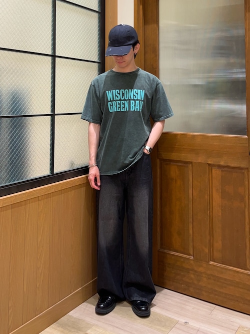【UNISEX】アシッドウォッシュ加工ロゴTEE
