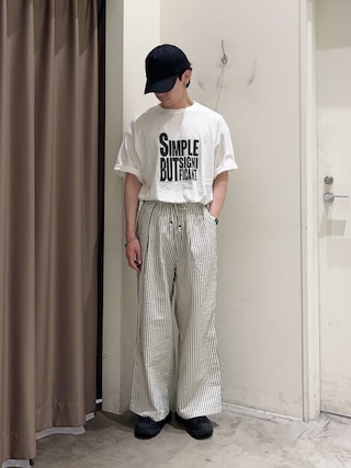 「CIAOPANIC TYPY（チャオパニックティピー）の【UNISEX】【プラスサイズあり】スラブ天竺ピグメントロゴTEE（Tシャツ/カットソー）」を使った、しおんさん（メンズ・170cm）の春コーディネート