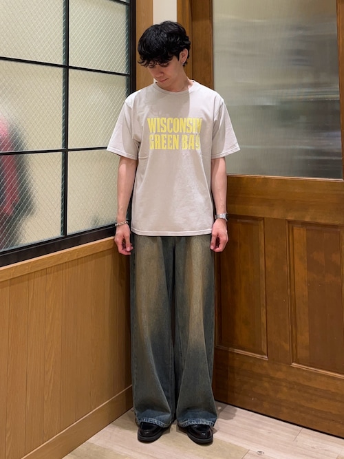 【UNISEX】アシッドウォッシュ加工ロゴTEE