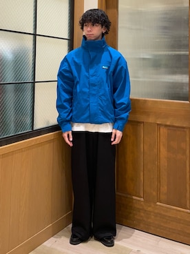 「アイテム（ナイロンジャケット）」を使った、しおんさん（メンズ・170cm）の秋コーディネート