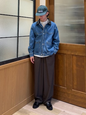 「アイテム（デニムジャケット）」を使った、しおんさん（メンズ・170cm）の秋コーディネート