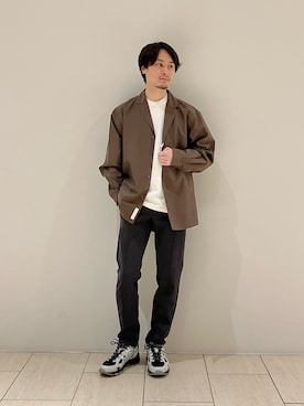 「NANO universe（ナノユニバース）の｢OtoNANO｣ 大人のワイドシャツ テーラードカラーシャツ（シャツ/ブラウス、ブラウン系）」を使った、Hiroki.yさん（メンズ・164cm）の春コーディネート