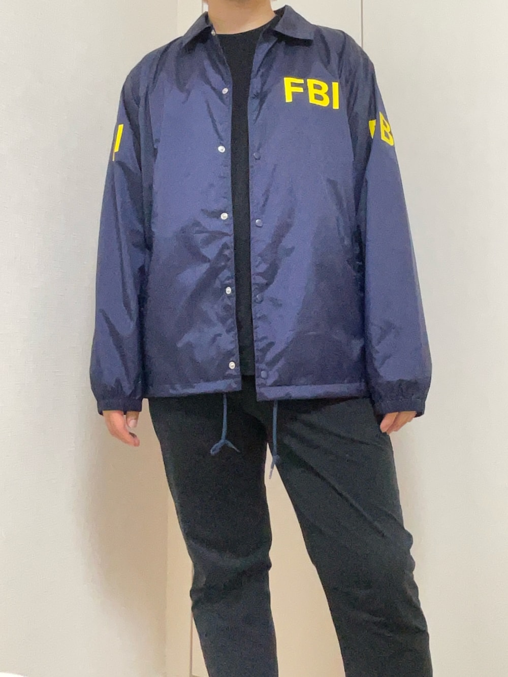 T｜FBIジャケットのナイロンジャケットを使ったコーディネート - WEAR