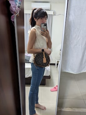 「LOUIS VUITTON（ルイヴィトン）のアイテム（バッグ）」を使った、綠漪さん（レディース・163cm）の春コーディネート