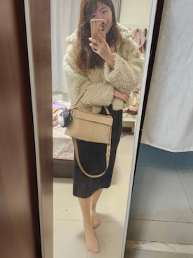 「TOD’S（トッズ）のアイテム」を使った、綠漪さん（レディース・163cm）の冬コーディネート