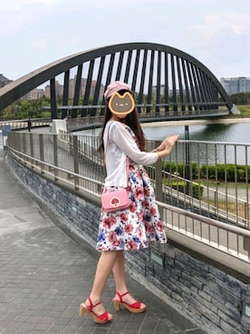 「NET（ネット）のアイテム（キャップ）」を使った、綠漪さん（レディース・163cm）の夏コーディネート