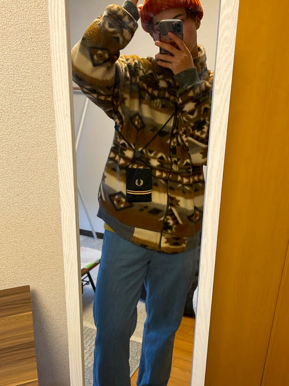 「お洒落さんとつながりたい、メンズファッション、柄、デニムコーデ、古着MIX、低身長コーデ、あったかコーデ」｜「Perushuのリラックスストレートデニムパンツ（デニムパンツ、ブルー系）」を使った、むーみいさん（メンズ・172cm）の春コーディネートの1枚目の写真