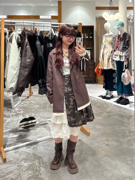 「アイテム（テーラードジャケット）」を使った、丸尾佳奈さん（レディース・158cm・20代）の秋コーディネート