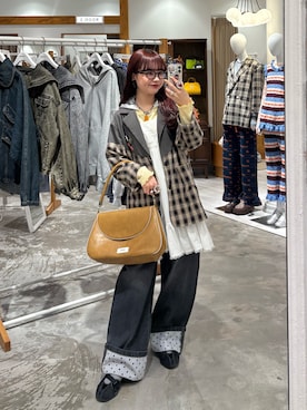 丸尾佳奈さんのコーディネート