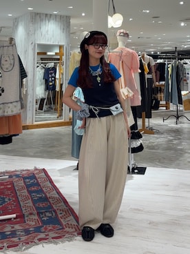 「ストライプパンツ」｜丸尾佳奈さん（レディース・158cm）の夏コーディネート