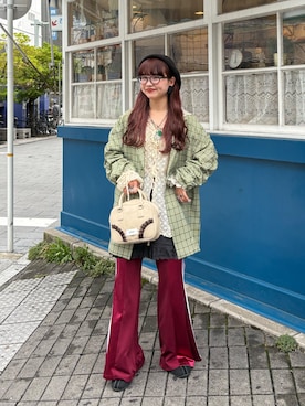 「アイテム（テーラードジャケット）」を使った、丸尾佳奈さん（レディース・158cm）の秋コーディネート