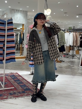 「CIAOPANIC（チャオパニック）のリボン付き切替テーラードジャケット（テーラードジャケット、ブラウン系）」を使った、丸尾佳奈さん（レディース・158cm）の春コーディネート