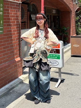 「アイテム（財布/小物、グリーン系）」を使った、丸尾佳奈さん（レディース・158cm）の夏コーディネート