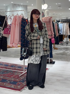 「HELLO.SANFRANCISCO（ハローサンフランシスコ）のアイテム」を使った、丸尾佳奈さん（レディース・158cm）の春コーディネート