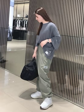 「アイテム（ドラムバッグ）」を使った、REIさん（レディース・156cm）の夏コーディネート