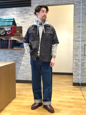 「SHIPS（シップス）のアイテム（パンツ）」を使った、佐藤さん（メンズ・173cm）の春コーディネート