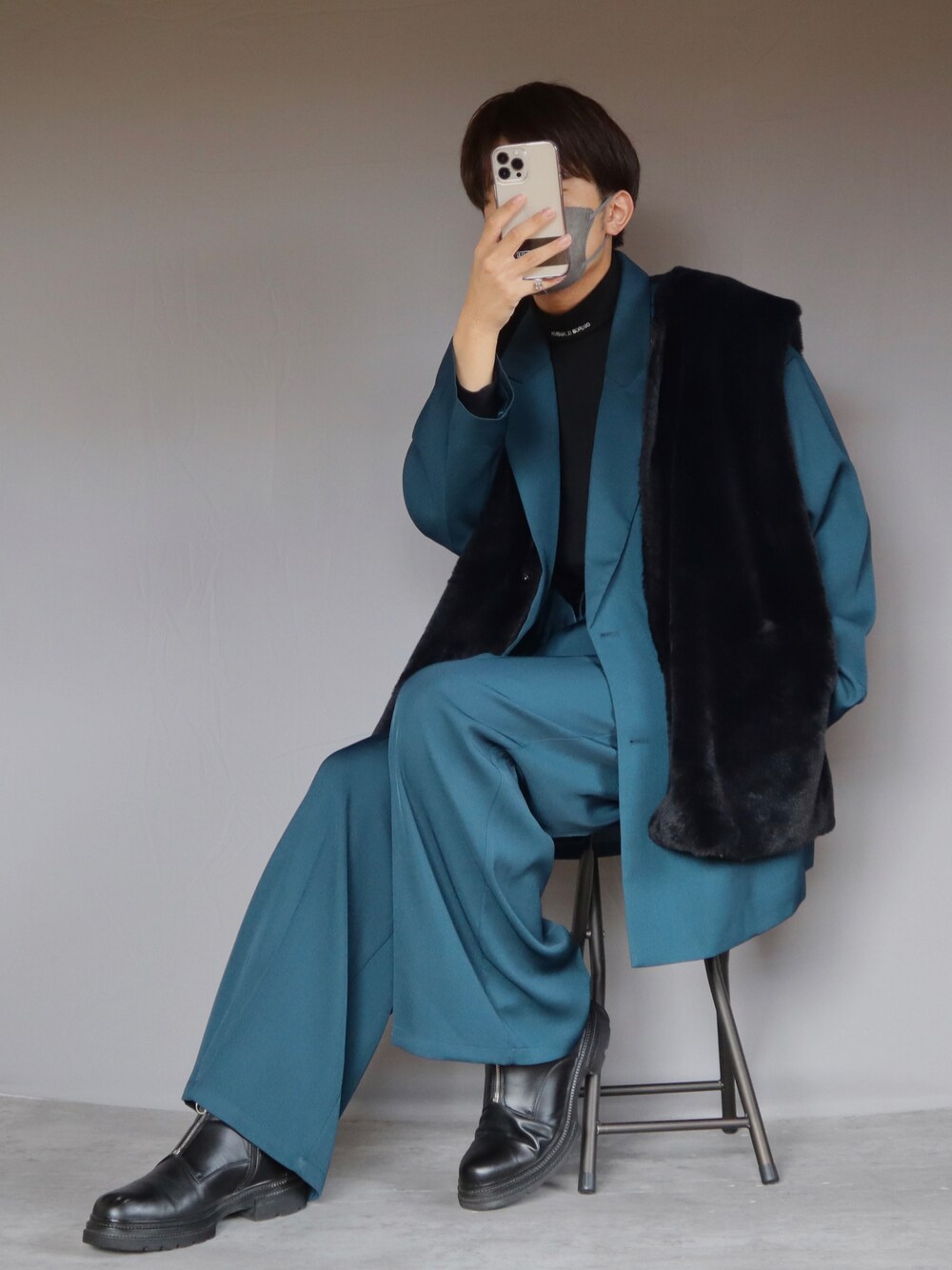 Shinさんの「ダブルルーズジャケットコート/セットアップ対応（Ellno Loset）」を使ったコーディネートの1枚目の写真