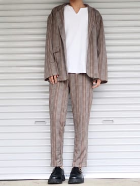 「G.O.C（ジーオーシー）のアイテム（テーラードジャケット）」を使った、Shinさん（メンズ・178cm）の夏コーディネート