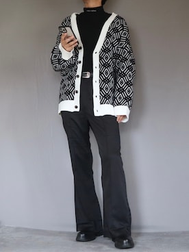 「Ellno Loset（エルノロゼット）のアイテム（カーディガン/ボレロ）」を使った、Shinさん（メンズ・178cm）の秋コーディネート
