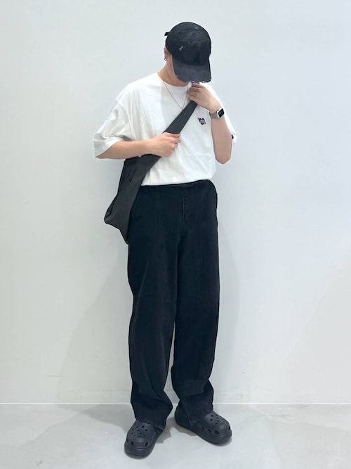 【UNISEX】WANGGWAN／HEART SHAKE T